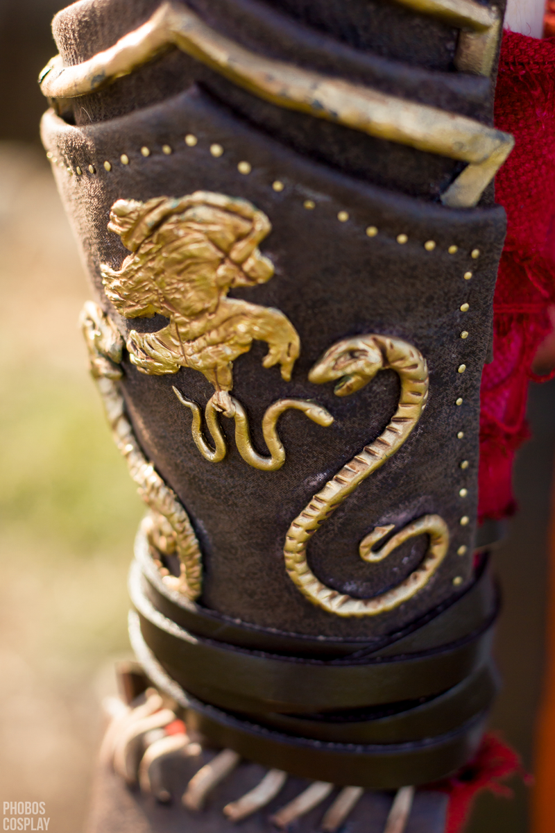 Illustration for article titled Assassin's Creed Odyssey Cosplay Is Looking Sharp